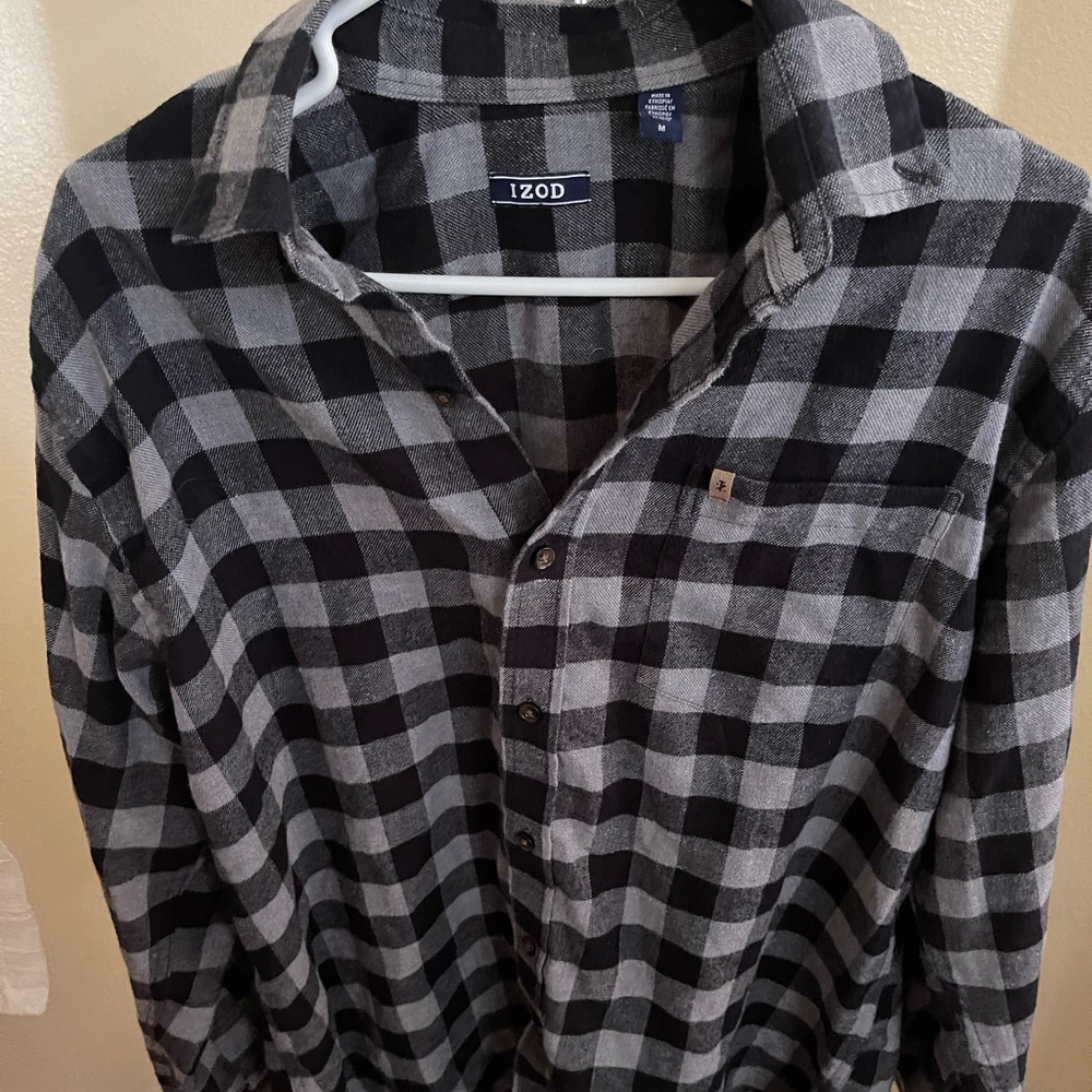 IZOD Black and Gray flannel shirt